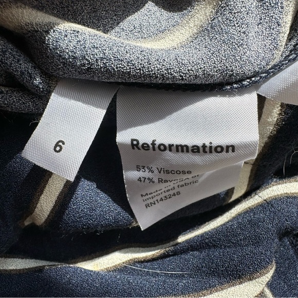 Reformation Striped Wide Leg High Rise Pants Lightweight Navy White 6 - Picture 7 of 10